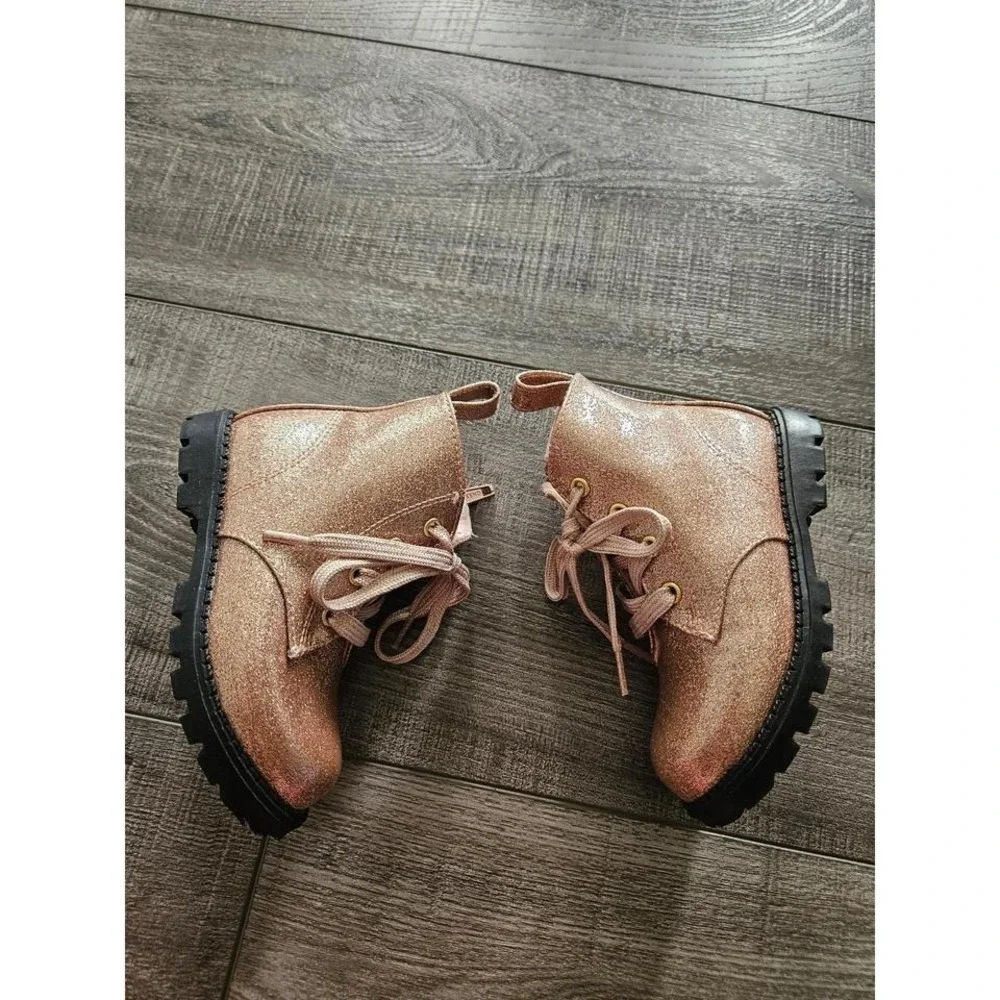 H&m baby girl boots size‎ 6
